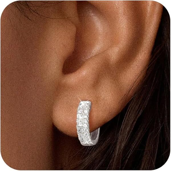 Boucles d'oreilles délicates, créoles en or avec zirconium, Créoles