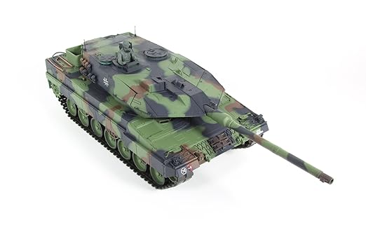 XciteRC 35502000 RC Panzer Modellpanzer Leopard 2A6 - Ready to Race Sound and Smoke 1:16 mit 2.4 GHz Fernsteuerung