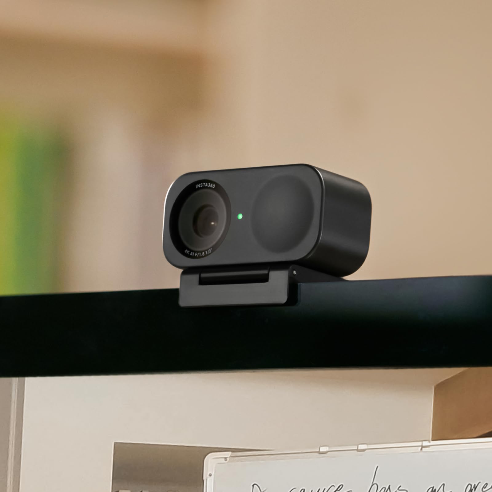 Insta360 Link 2C Standard Bundle Graphitschwarz - 4K Webcam für PC/Mac, 1/2" Sensor, Auto-Framing, HDR, Mikro mit KI-Geräuschunterdrückung, Gestestenkontrolle für Streaming, Videoanrufe, Gaming 9