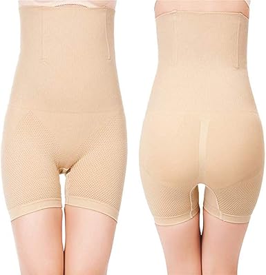 string gainant dentelle