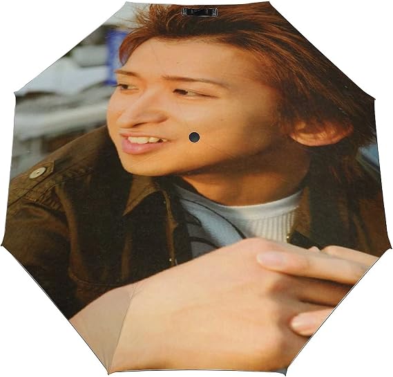Amazon Co Jp New Arashi 嵐 大野智 おおのさとし 折りたたみ傘 自動開閉 ワンタッチ 様々な様式 メンズ レディーズ 台風対応 梅雨対策 軽量 超撥水 おりたたみ傘 高強度カーボンファイバー ビッグサイズ 晴雨兼用 収納ポーチ付き 服 ファッション小物