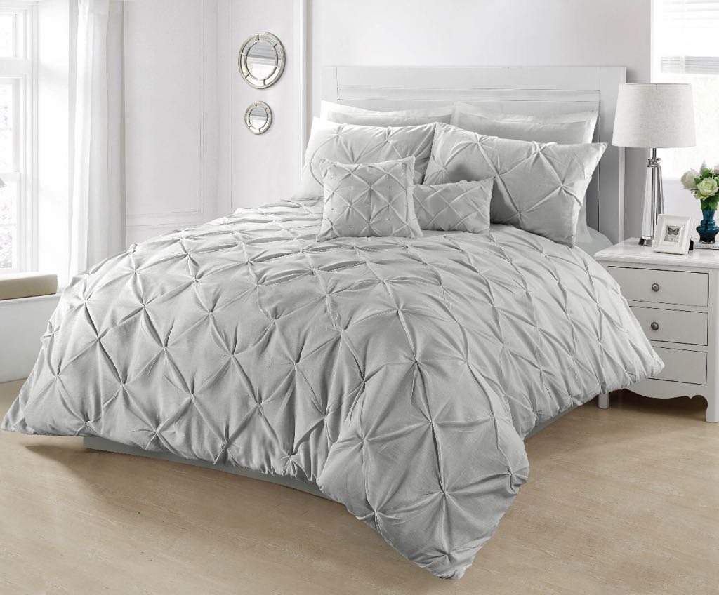 SeventhStitch The Art of Fine Living Pintuck Duvet Cover with Pillowcases Luxury 100% Percale Cotton Quilt Bedding Covers Single Double King Super King Size Bed Sets (Double, Grey Silver)
