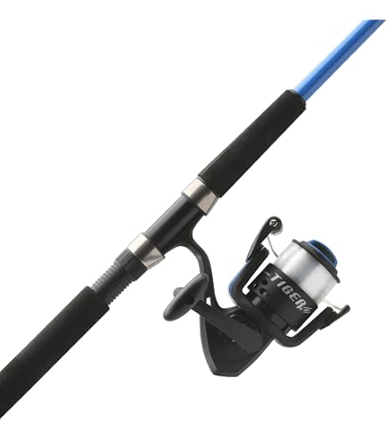 Amazon.com : Shakespeare Crusader Spinning Reel and Fishing Rod Combo,  Red/Black/Cork : Sports & Outdoors