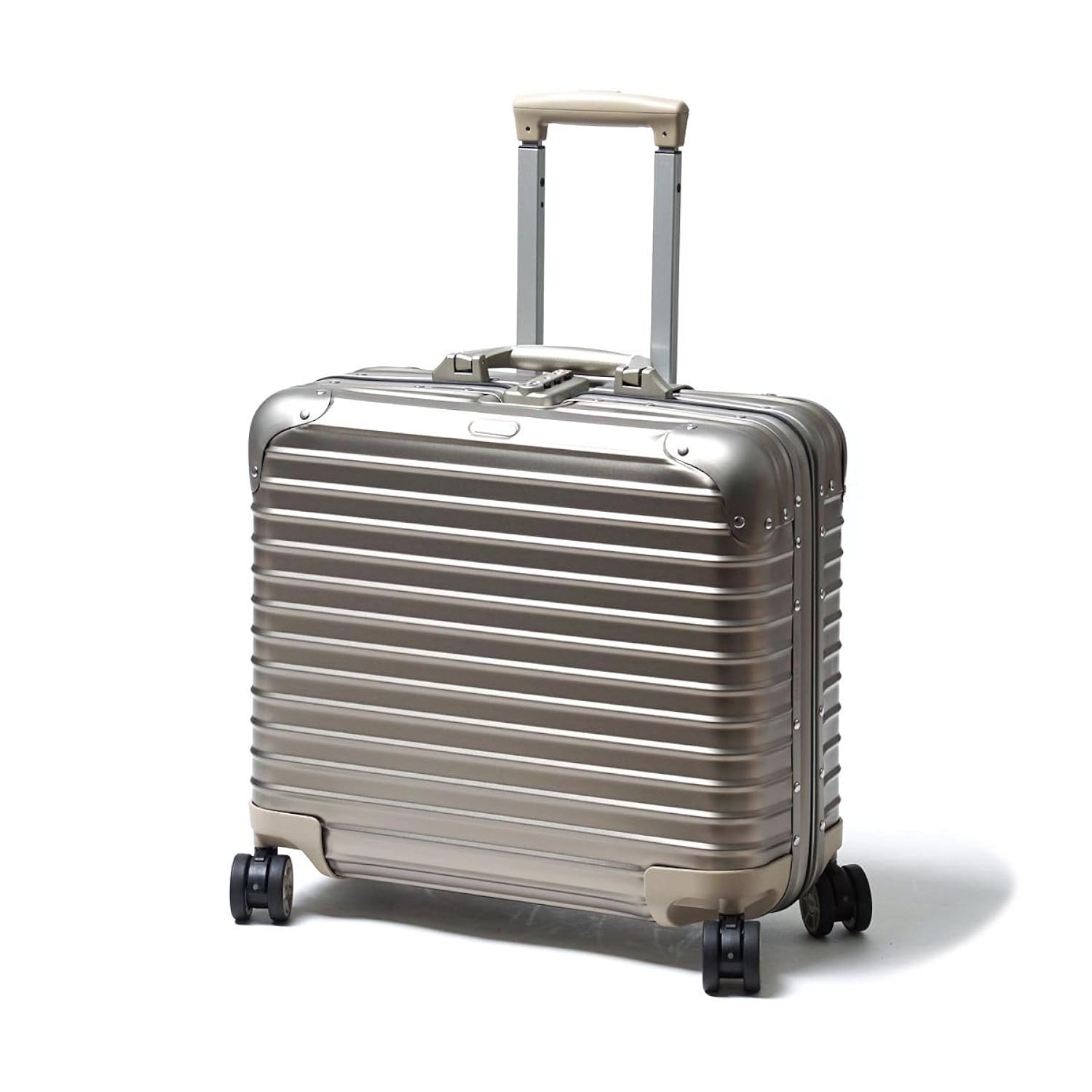 rimowa 26l