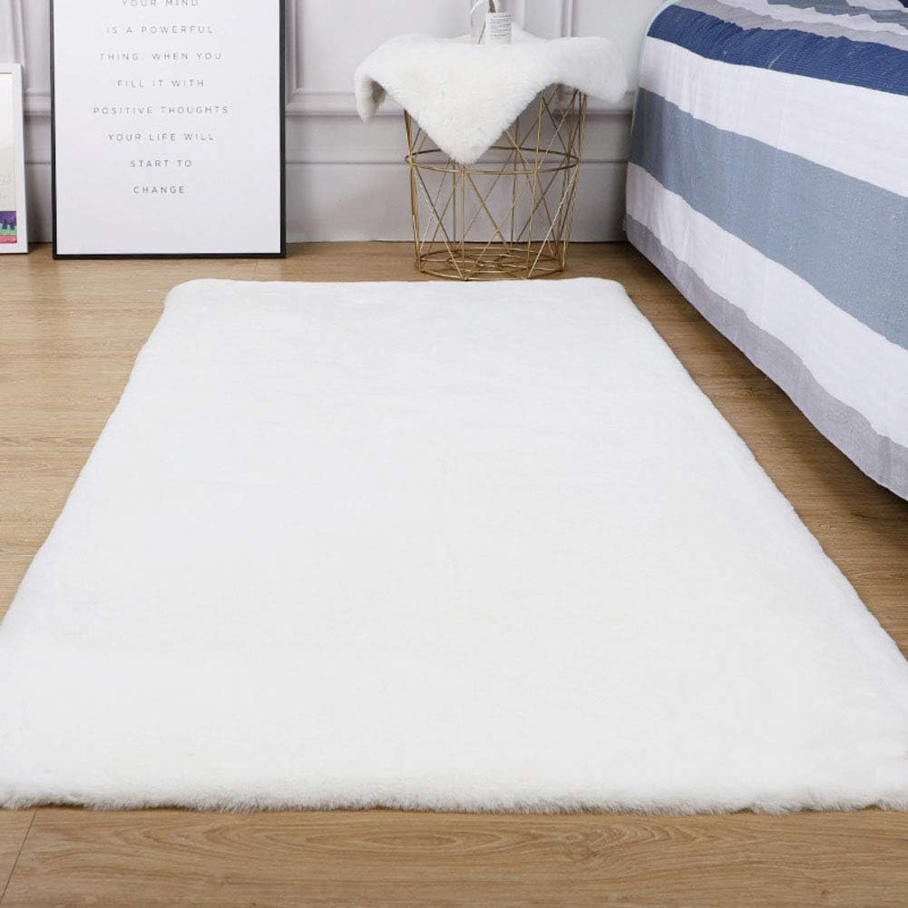 WQL Super Soft Rabbit Faux Fur Rug Shaggy Fluffy Area Rug Plush Non-Slip Rug Night Children Play Mat for Bedroom Living Room, White, 120x180cm(47x71inch)