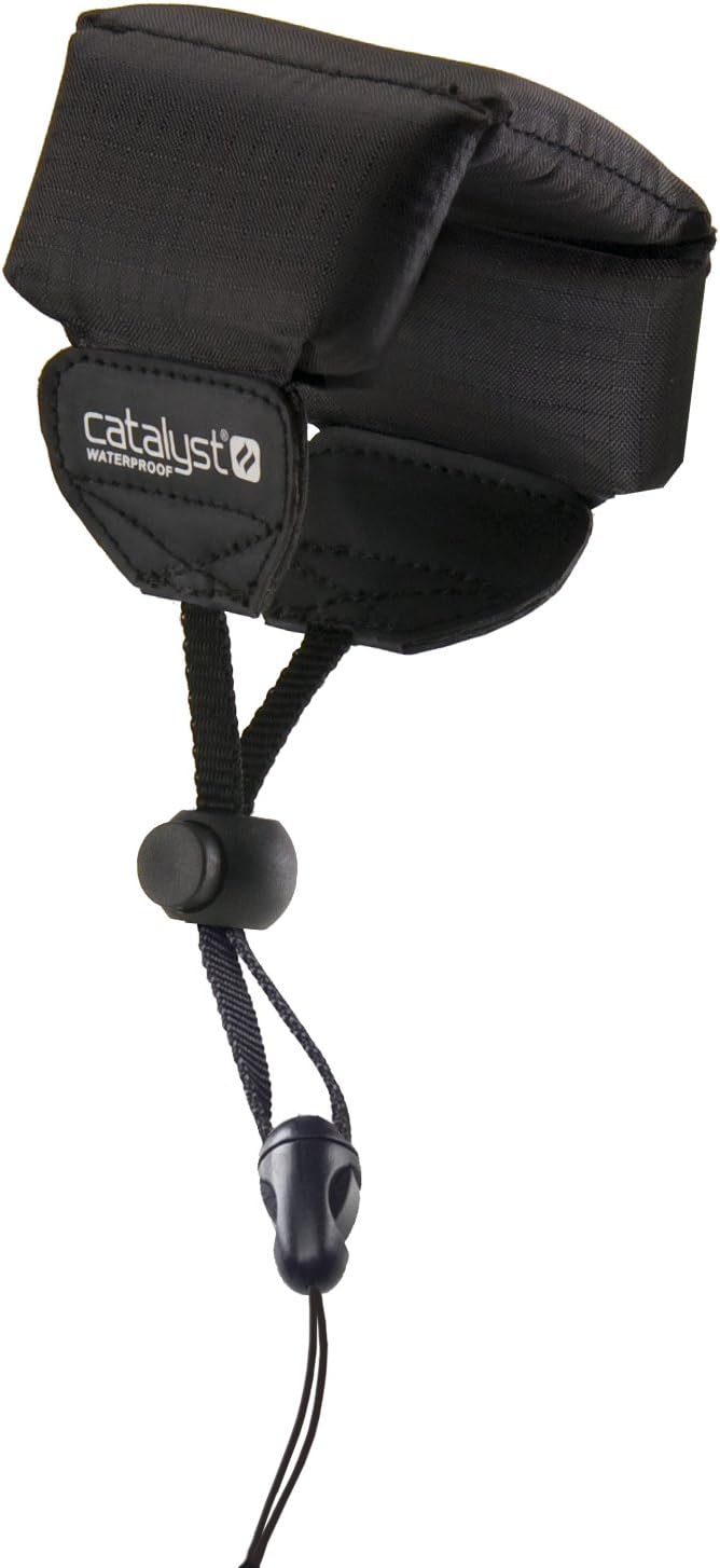 Catalyst Reflective Floating Lanyard, Black, 10.16 x 10.16 x 5.08 cm - Image 3