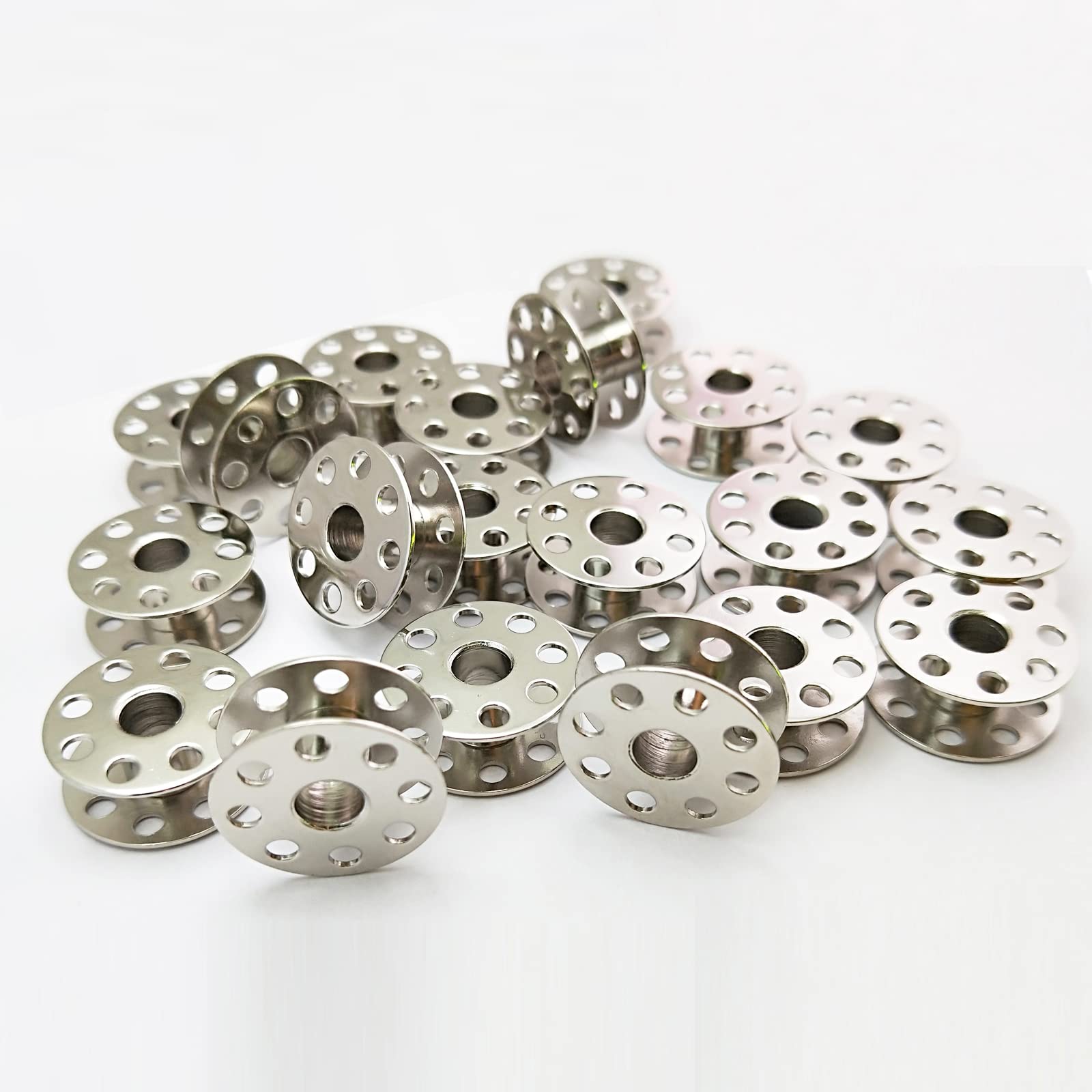 Photo 1 of 20pcs Bobbins for Juki Ddl-5550 Ddl-8300 Ddl-8700 Ddl-9000 Sewing Machine #229-32909