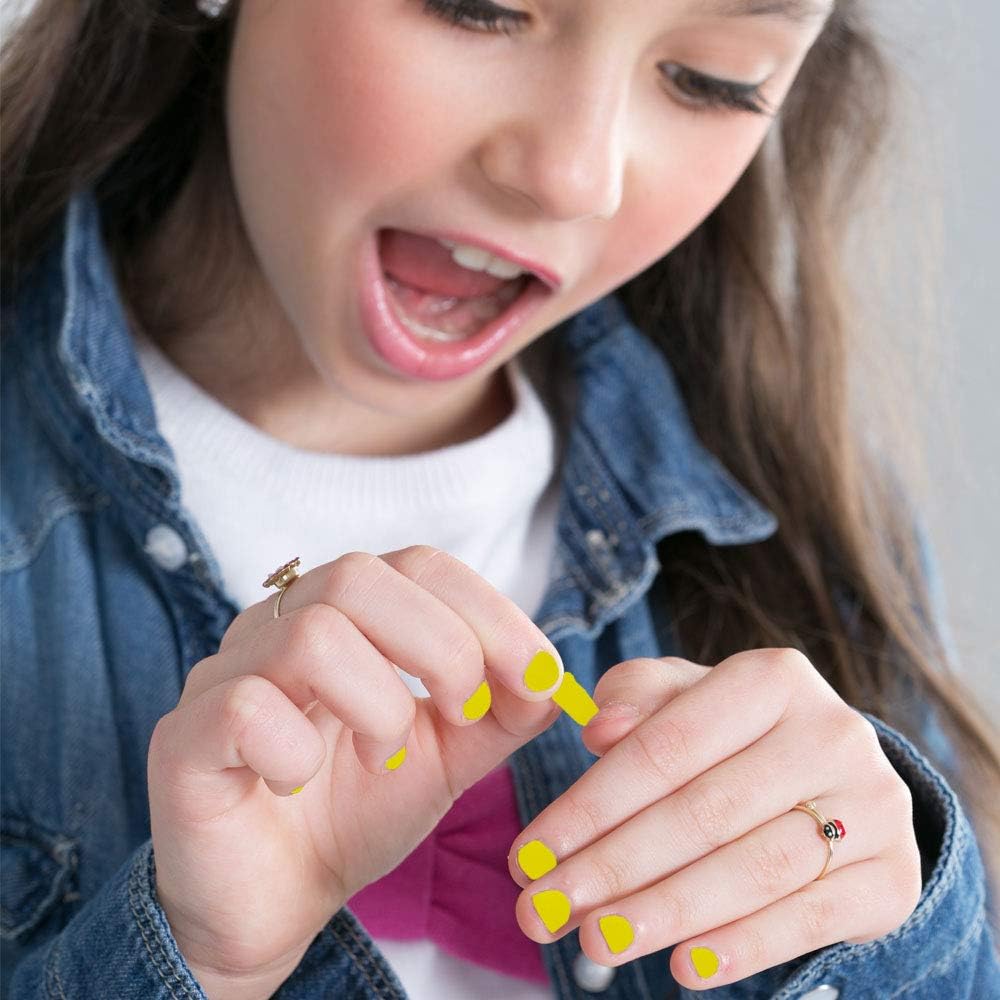 Miss Nella TRAFFIC LIGHTS- Peel Off, Odour Free, Water Base & Safe for kids nail polish pack of 3- Class Clown - Image 5