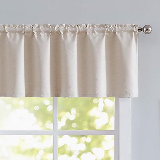 Amazon Com Natwin 18 Kitchen Valance Curtains Beige Chevron