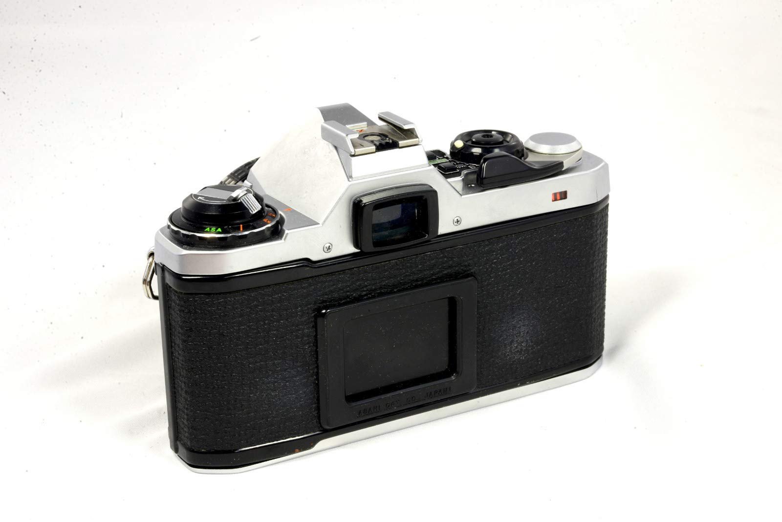 Pentax ME Super 35mm SLR Camera Package