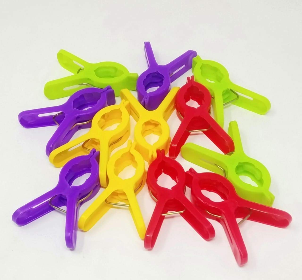 Buy Truvic Plastic Cloth Hanging Clips Set of 24 Pieces 2 Dozen Model