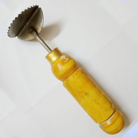 Buy Handheld Coconut Scraper Grater Kai Chirava with Wooden Handle