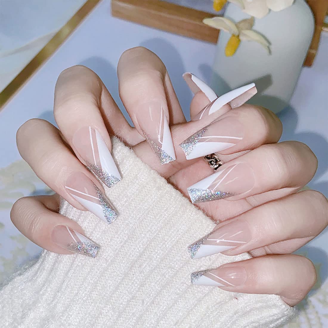 24 PCS Long Fake Nails French False Nails Pink & White False Nails Lines with Glossy Designs Fake Nails Full Cover Fake Nails Art for Women and Girls's Daily Decoration — image 1