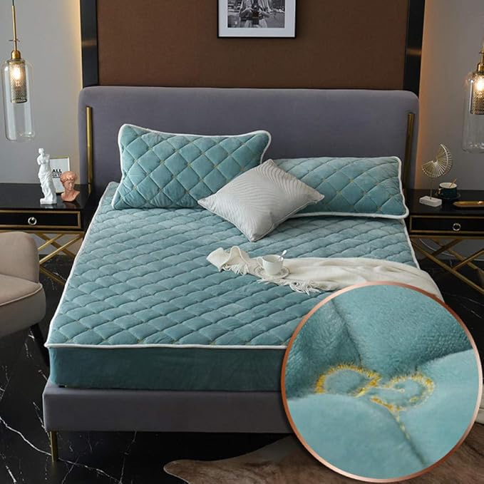 Breathable NonSlip Bed Sheet Waterproof And Dustproof Mattress Cover