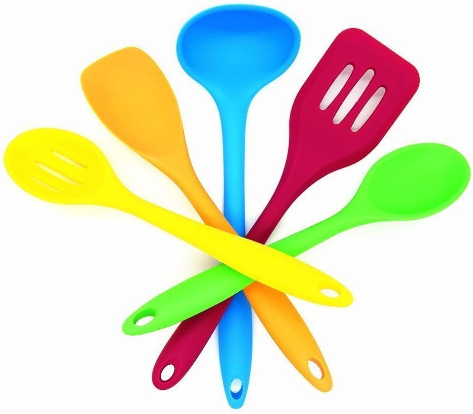 Kassagdin 8.5 inch Silicone Spatula Set of 4 Kitchen Utensils Set 100% Food Grade Silicone (Blue,Red,Green,Orange)