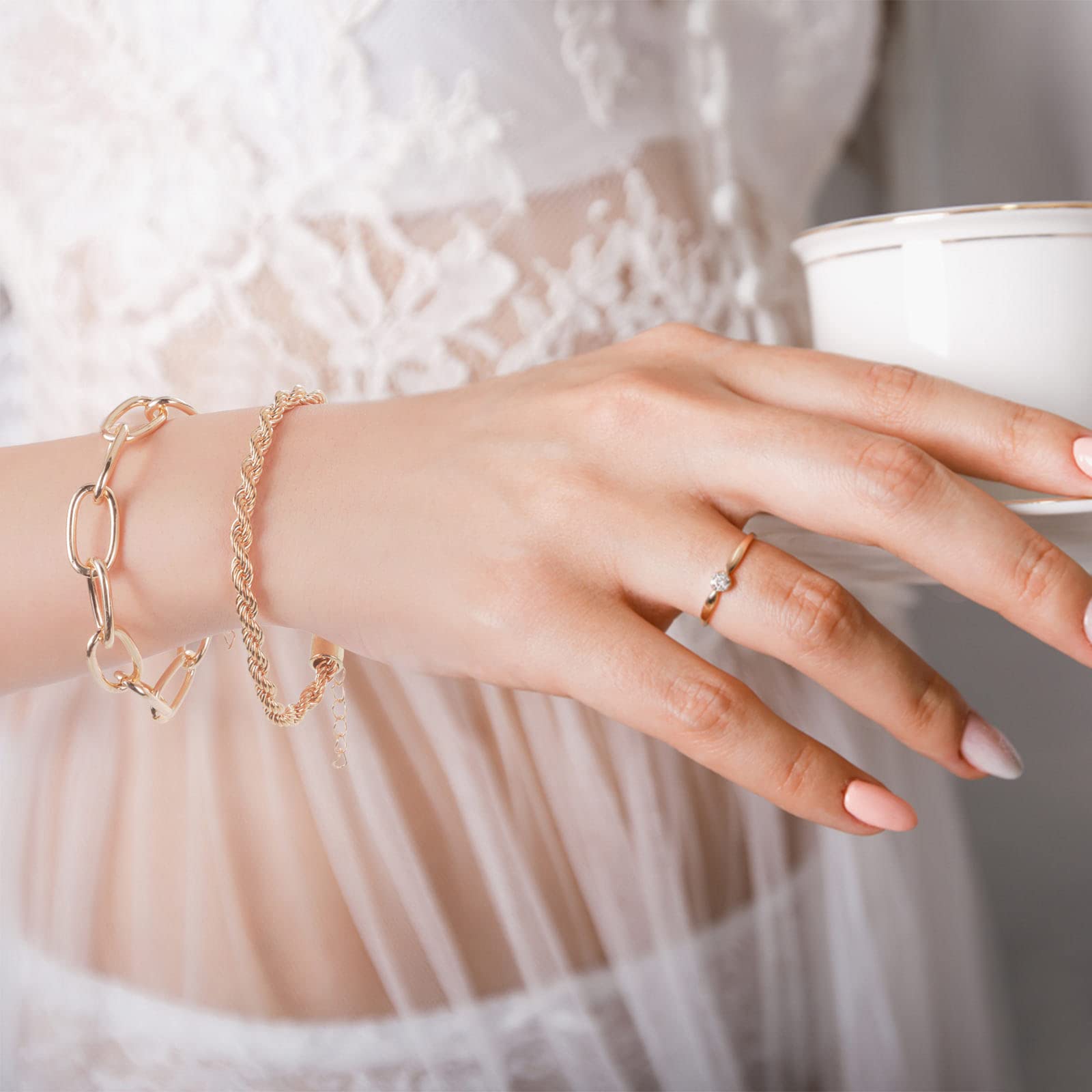 Yolev Gold Chain Bracelet Sets for Women Girls Fashion Beaded Chunky Flat Cable Chain Punk Bracelets Jewelry Adjustable Layered Metal Link Bracelet Set (gold)