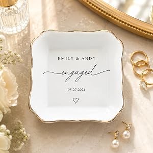 Custom Engagement Ring Dish, Personalized Couple Name Ceramic Ring Dish, Future Mrs Jewelry Tray, Wedding Trinket Holder, Bri