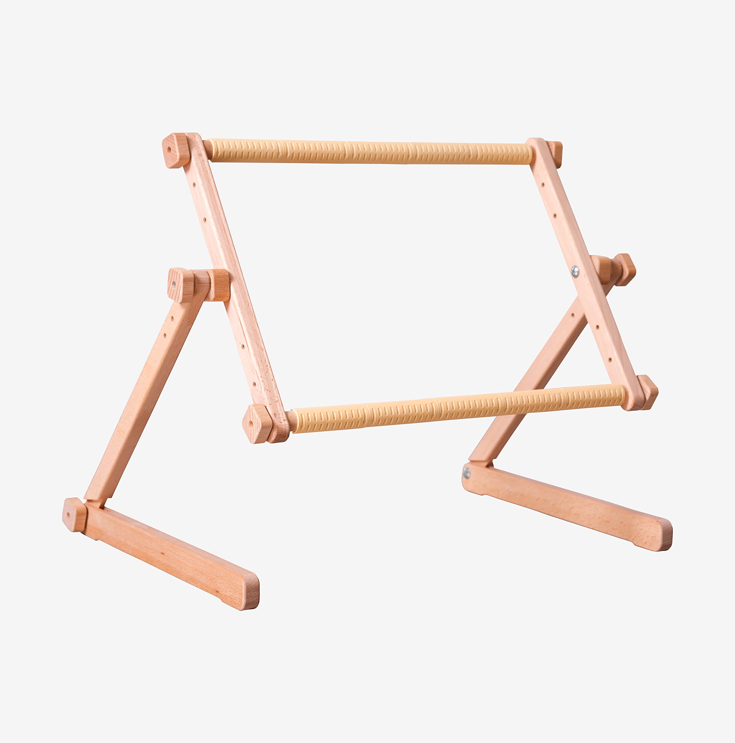 Lucas Z3548 Tapestry Clip Frame for Chair or Bed - 48cm x 35cm