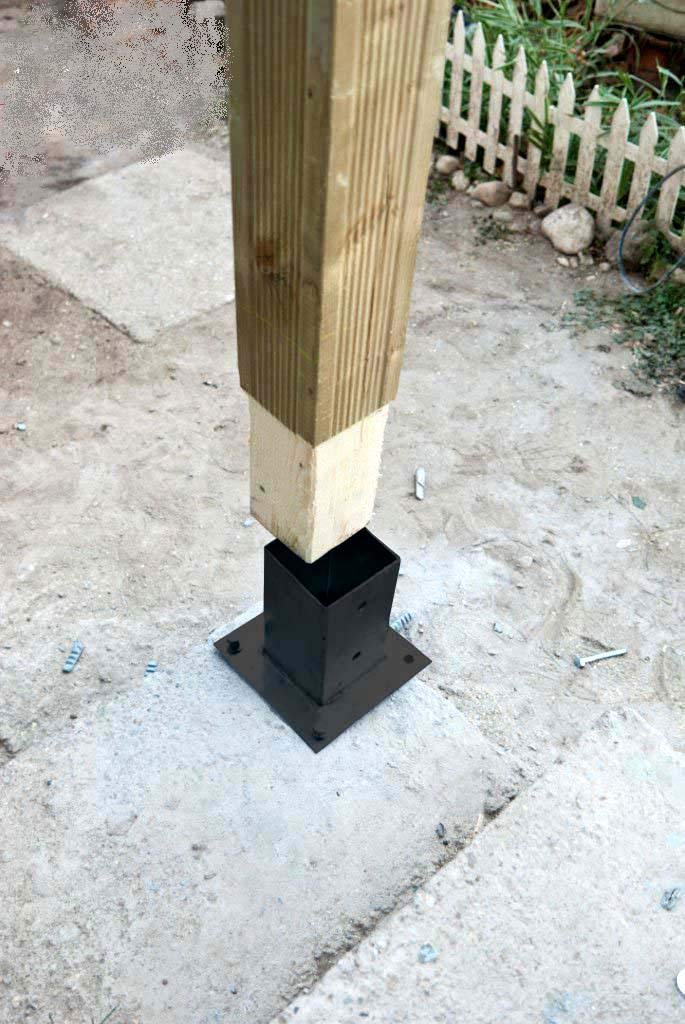 Patio, Lawn & Garden Decorative Fences MTB Fence Post Support Bolt Down