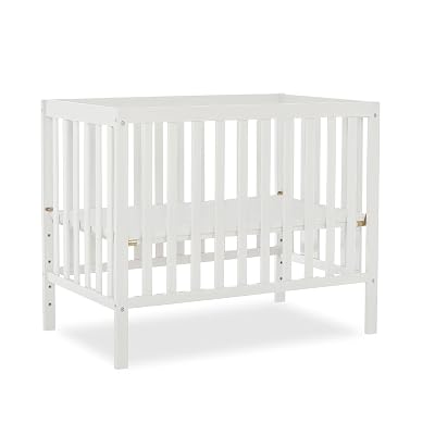 Dream On Me Edgewood 4-in-1 Convertible Mini Baby Crib in White GreenGuard Gold & JPMA, Non-Toxic, Compact 40×25×33″ Design, Converts to Mini Daybed & Twin Bed (Rails to Buy) 1″ Mattress Pad