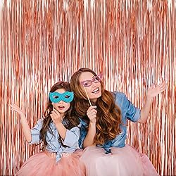 GOER 3.2 ft x 9.8 ft Metallic Tinsel Foil Fringe