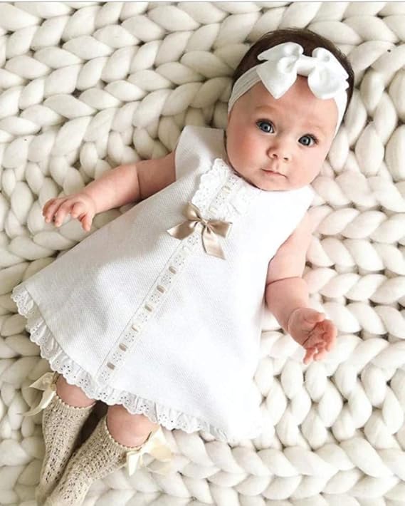 vestido dourado para bebe