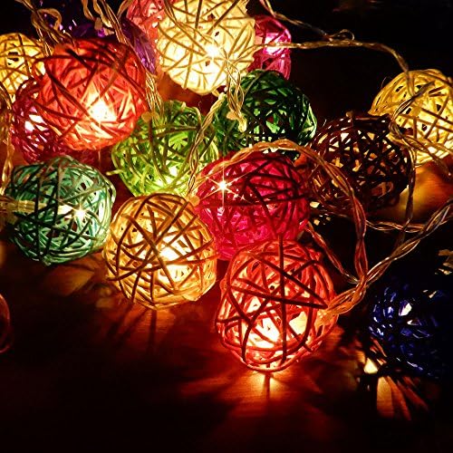 Circle Christmas Rattan Ball String Lights, Warm White Fairy Light Rattan circle lights for ceiling with 2 AA battery Low voltage power
