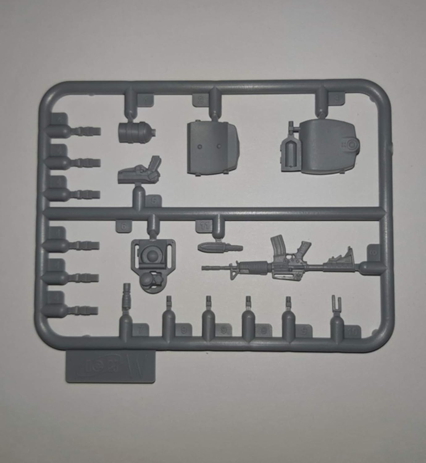ICM 1:24 - S.E.A.L. Team Fighter #2, Black, XXL - Image 5