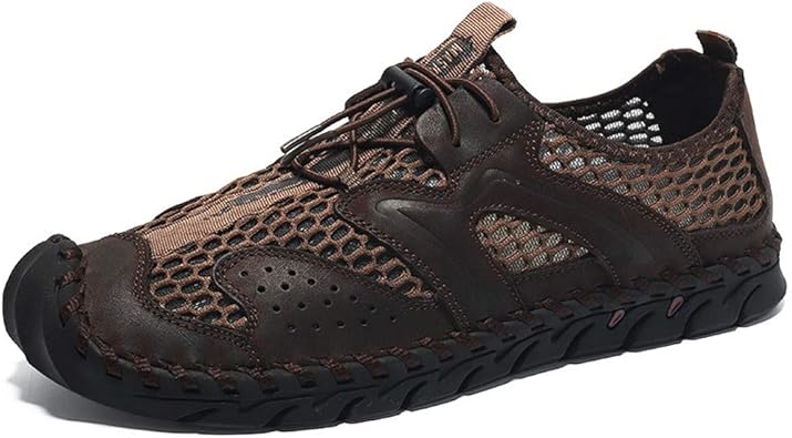 closed toe beach shoes