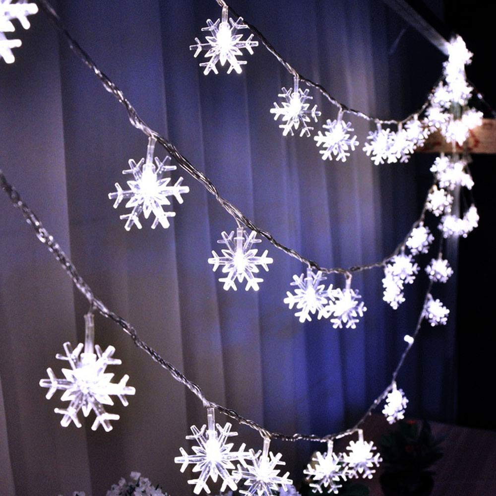 WesGen LED String Lights Christmas Snowflake Lights Battery Operated Waterproof 20ft, 40 LED Lights for Bedroom, Corridor, Patio, Garden, Yard, Photo Frame (White)