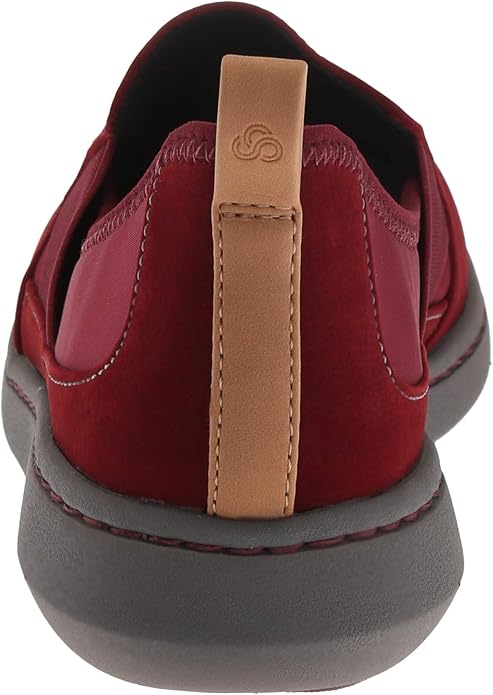 clarks step move jump