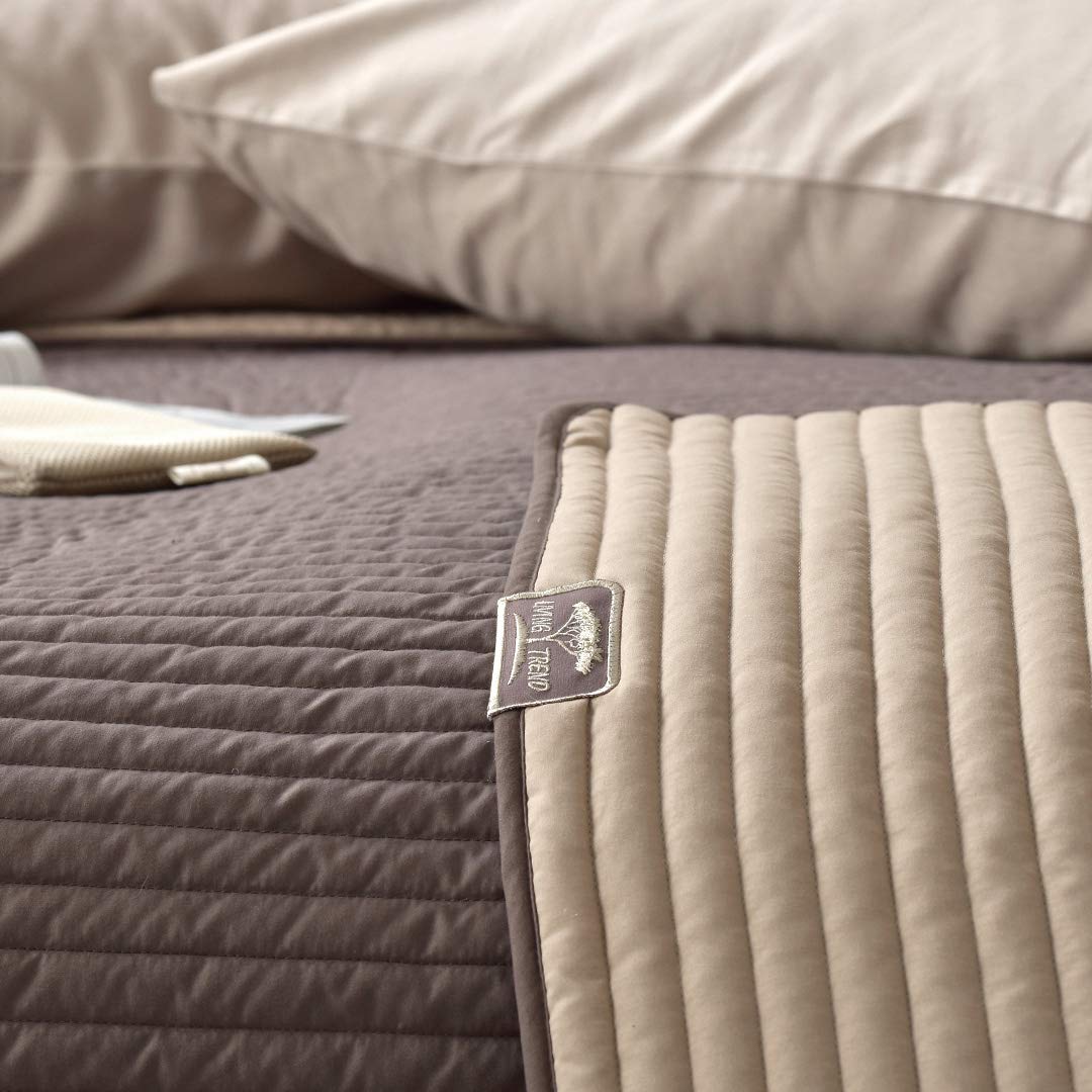 Taupe 240x260 Wendedecke Gesteppt Sei Design Luxus Tagesdecke Living Trend