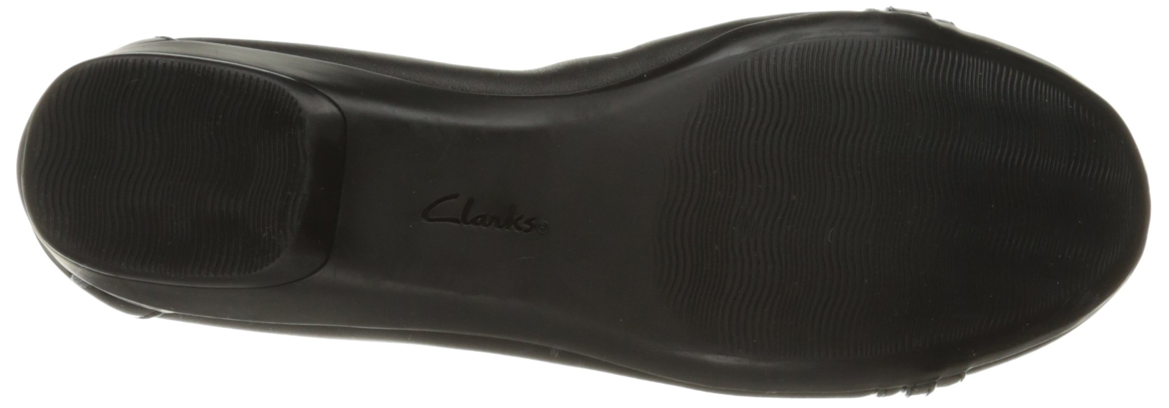 Clarks Women's Kinzie Light Flat - Image 4