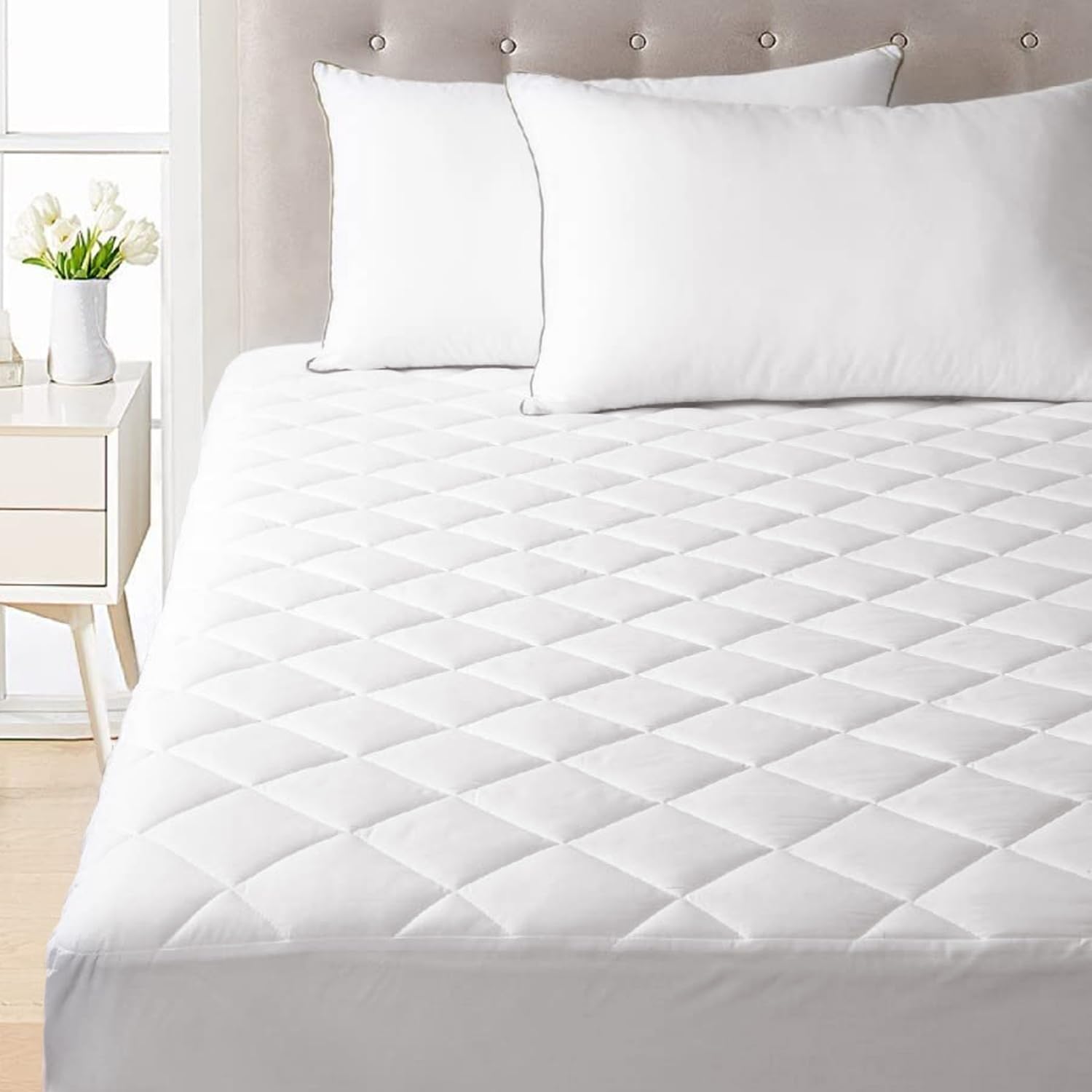 AMEHA Single Mattress Protector Quilted Fitted Mattress Cover Extra Deep 30 Cm Stretch Skirt Noiseless Breathable Microfiber White (90 X 190 Cm)