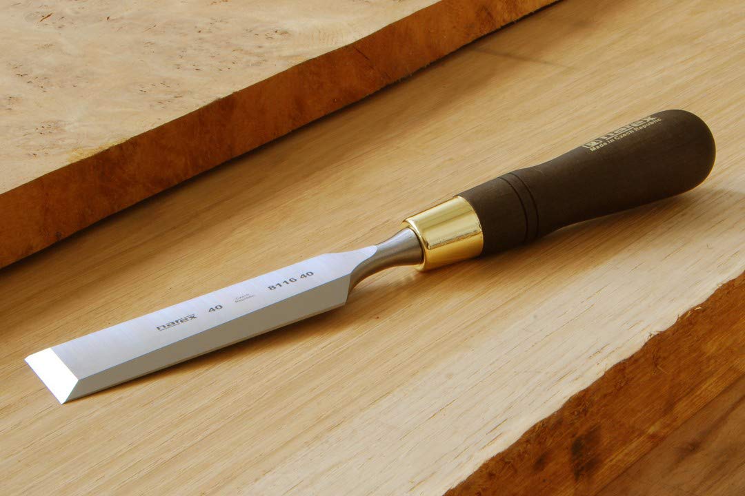 8116 Cabinetmakers Chisel (Black) (40mm)