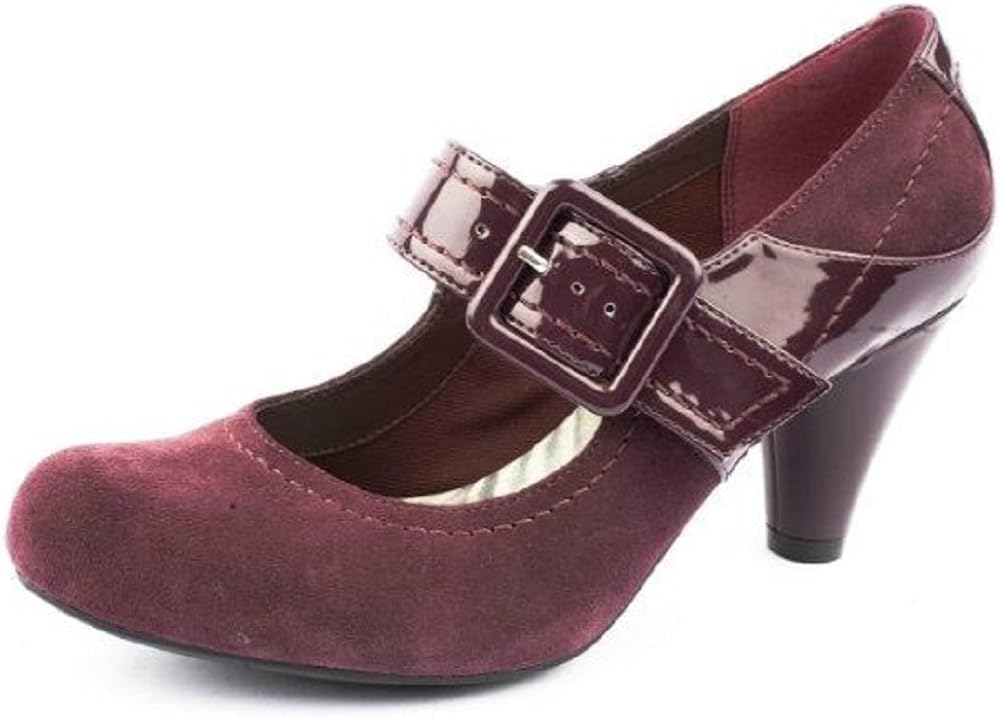 coolest berry clarks shoes