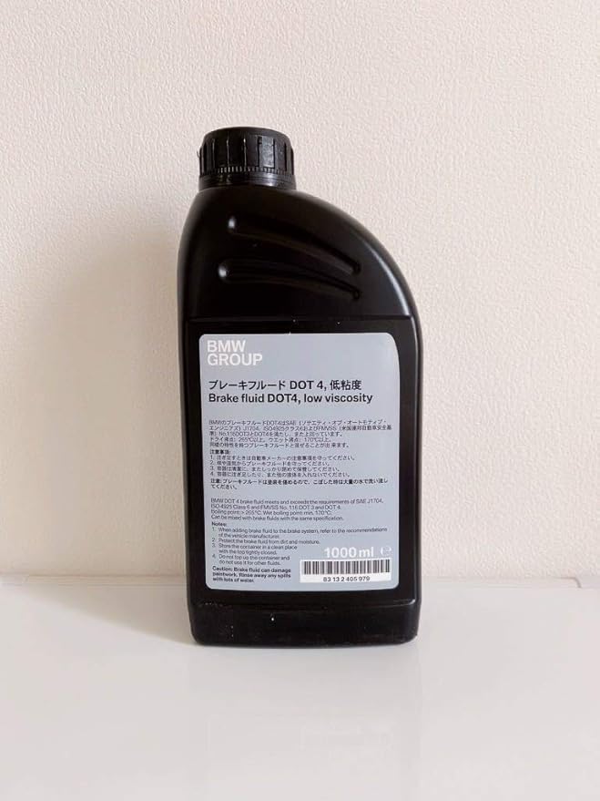 Amazon Bmw純正 ブレーキオイル Dot4 1l Bmw純正 ブレーキフルード Dot4 ブレーキフルード 車 バイク