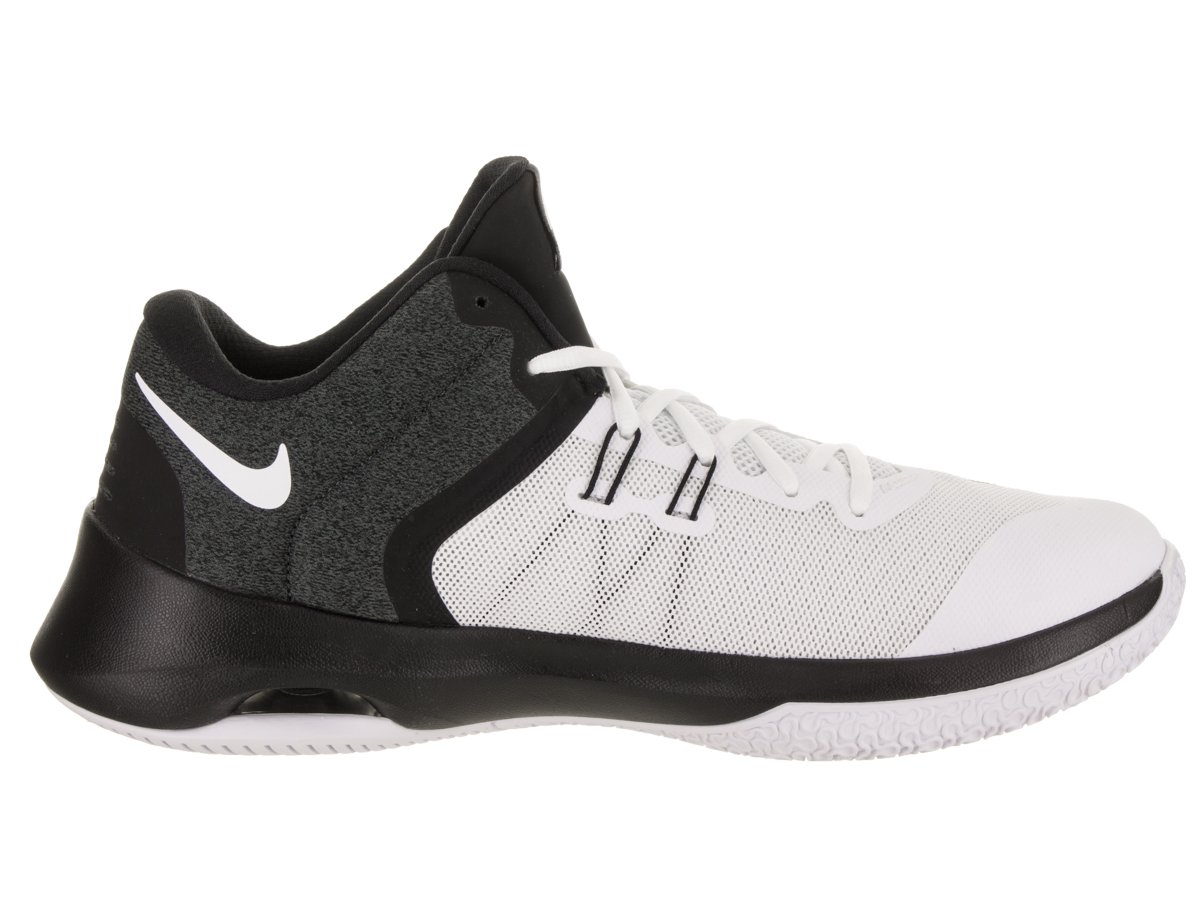 nike air versitile 2