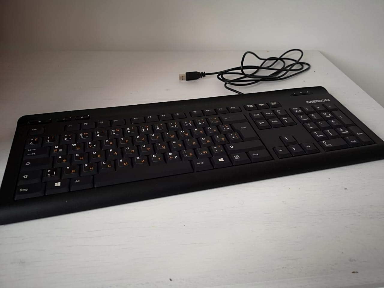 Chicony Ku Slb 0837 German Russian Keyboard Kyril Mm Usb Amazon De Kuche Haushalt