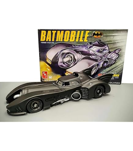 Amazon.com: Moebius The Dark Knight: Batpod 1:25 Scale Model Kit