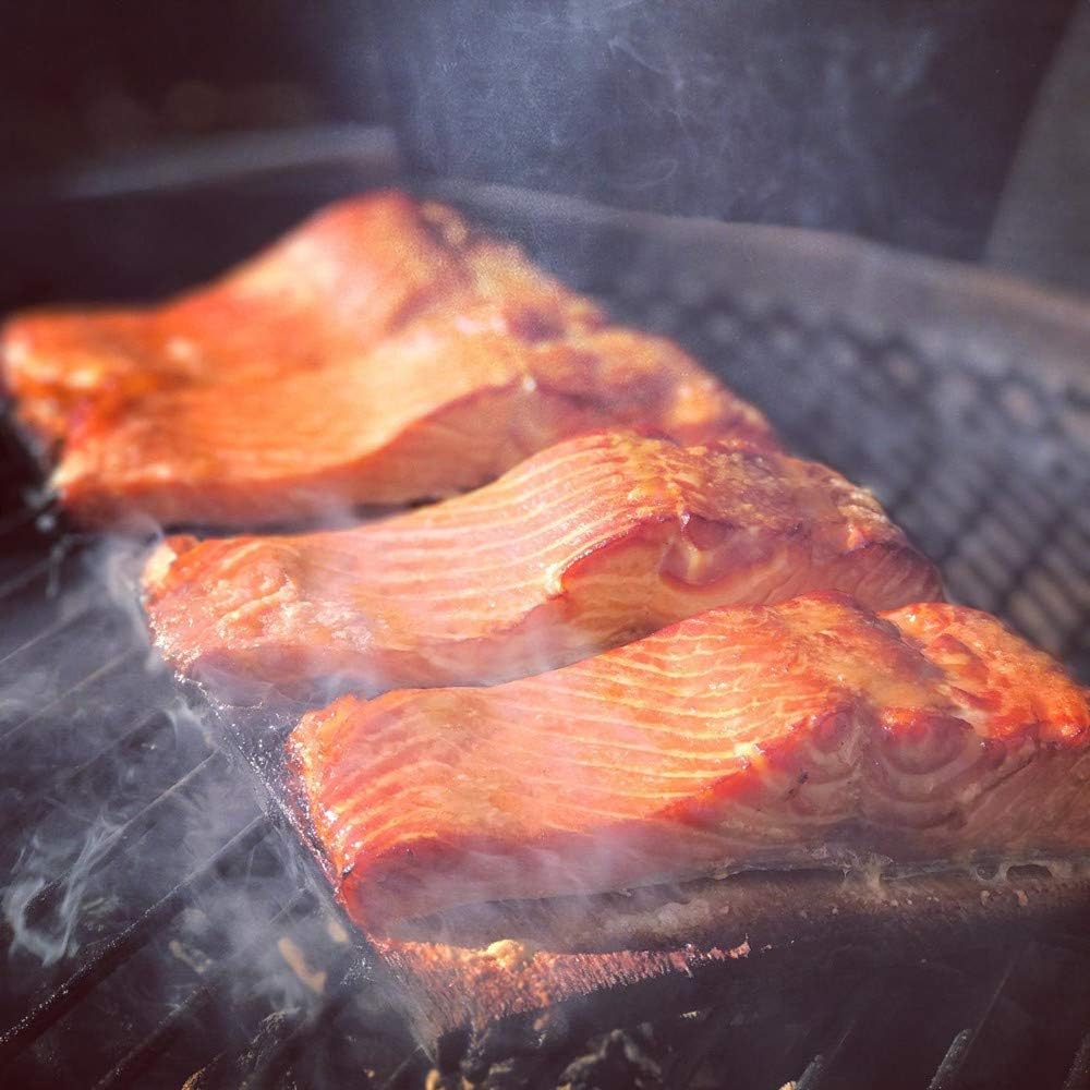GrillingPlanks Cedar Planks for Grilling Salmon, Fish, Meat and Veggies. Add Extra Smoke and Flavor, Fast Soaking, Easy Using Cedar Grilling Planks 6 Pack. : Garden & Outdoor