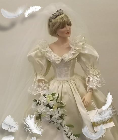 Amazon ウェールズのダイアナ姫 ウェディングドレス ドレス アクセサリー ホーム キッチン