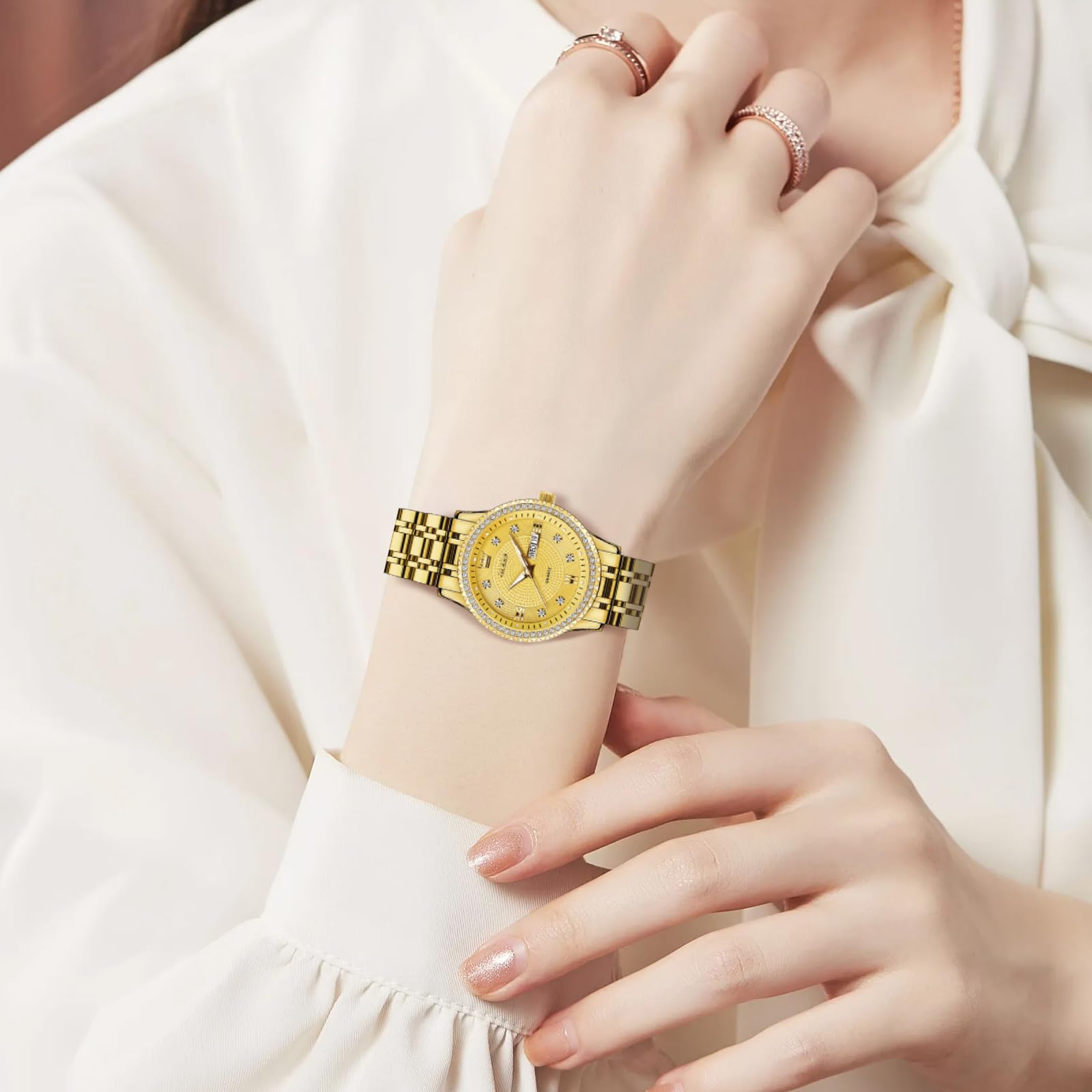 OLEVS Womens Watches Small Face Ladies Watches for Women with Day Date Diamond Silver Gold Two Tone Stainless Steel Waterproof Analog Reloj para Mujer Classic Fashion Dress Quartz Womens Wrist Watch