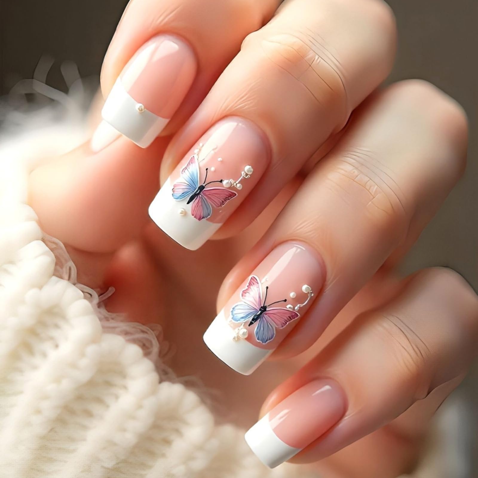 Photo 1 of bundle mix Press On Nails and more