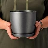 B2C Flower Pots 9.5 cm to 30 cm with Saucer Tray Matt Plastic Planter Black view 6