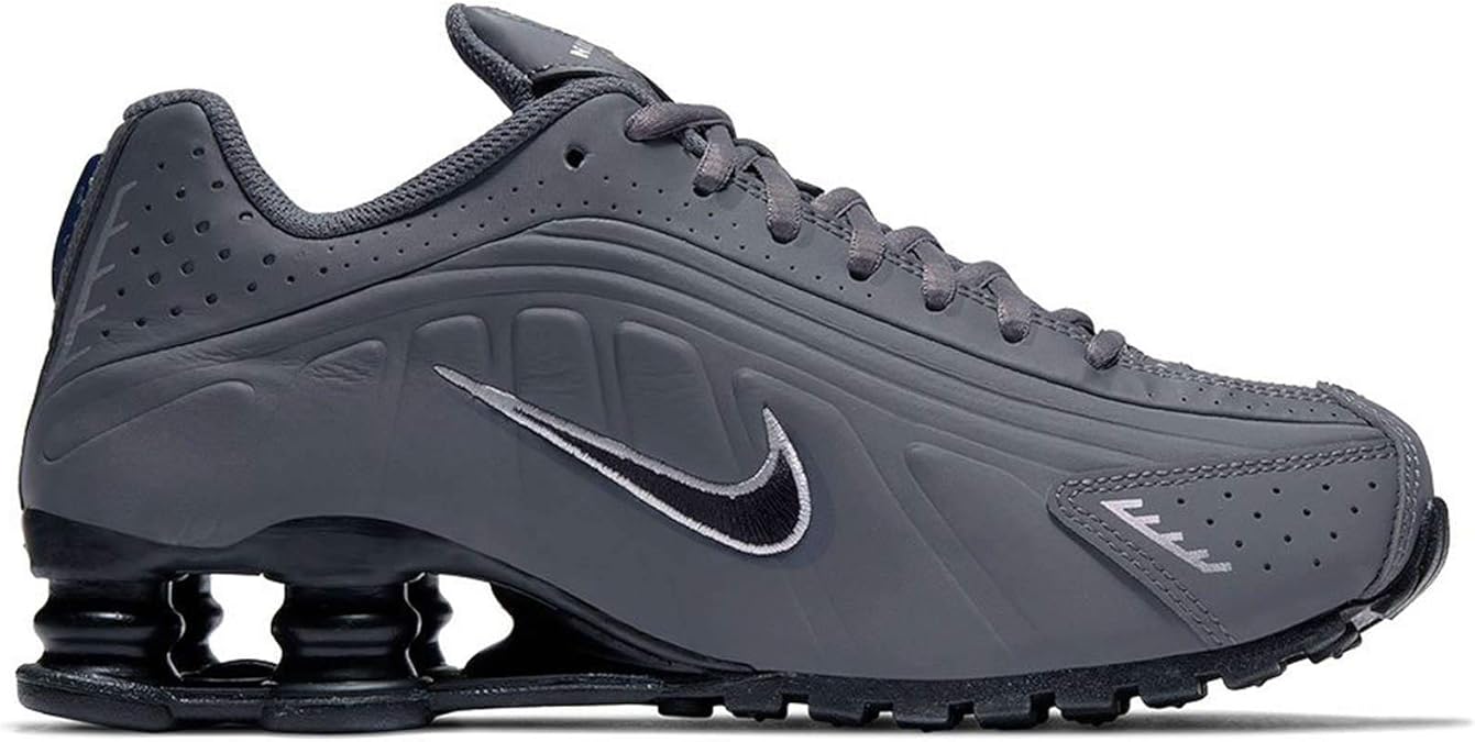 nike shox r4 trainers