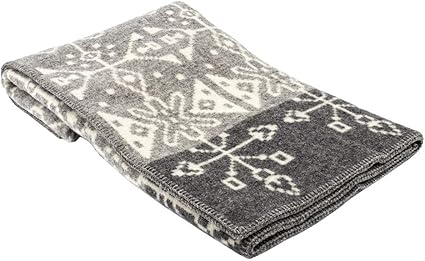 Amazon クリッパン Klippan ウール ブランケット 130 180cm トラディション グレー Tradition Grey 2281 01 大判 ひざ掛け Wool Blankets 毛布 北欧 雑貨 インテリア 並行輸入品 ブランケット 毛布 オンライン通販