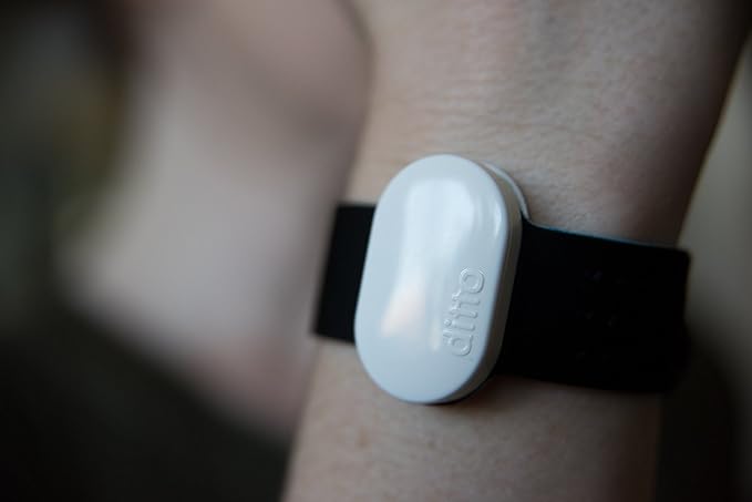 Amazon スマホの着信 通知 アラームをバイブで通知 小型軽量通知クリップ バンド付き Ditto クリア 並行輸入品 アームバンド 通販