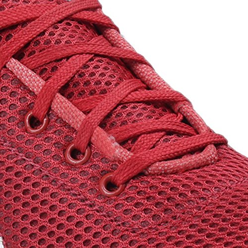 woakers sports shoes