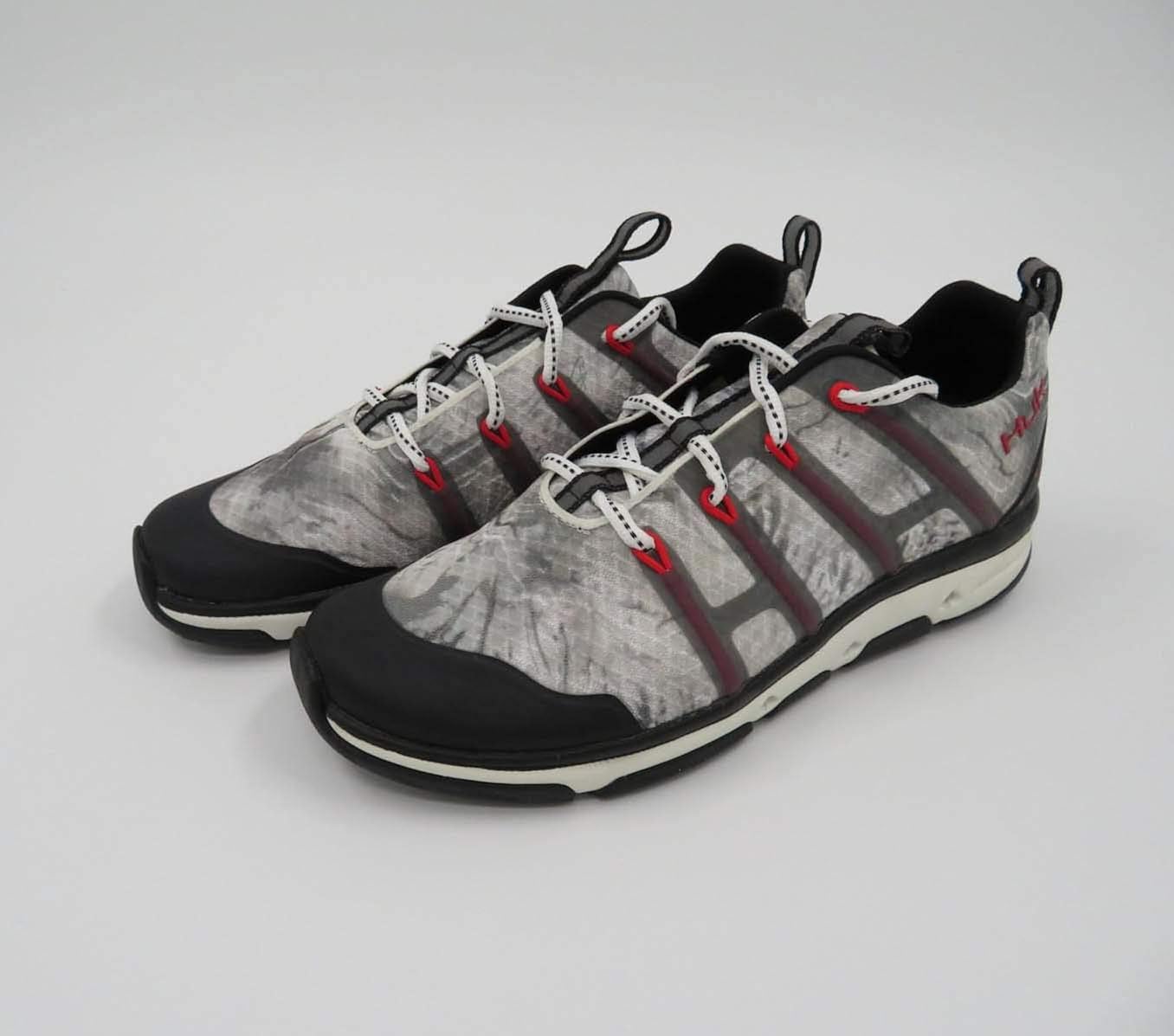 huk men's boat shoes